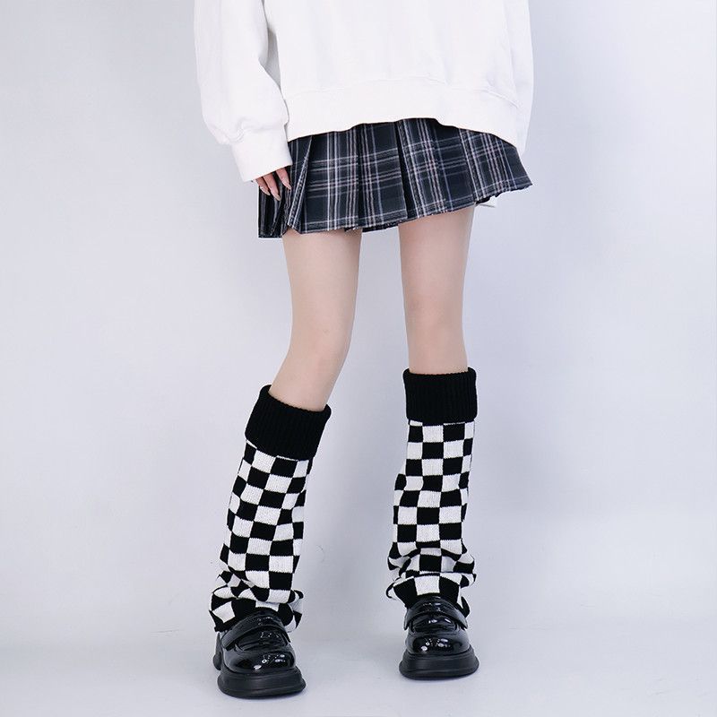 Black White Checkered Leg Warm - Boot Sock Slouchy incelemesi ve fiyatı