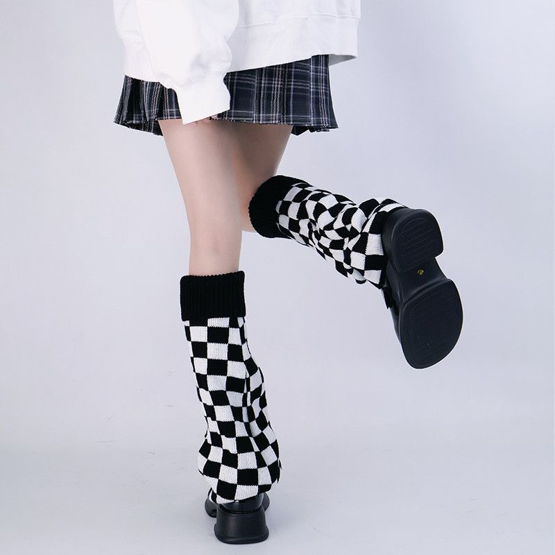 Black White Checkered Leg Warm - Boot Sock Slouchy incelemesi ve fiyatı